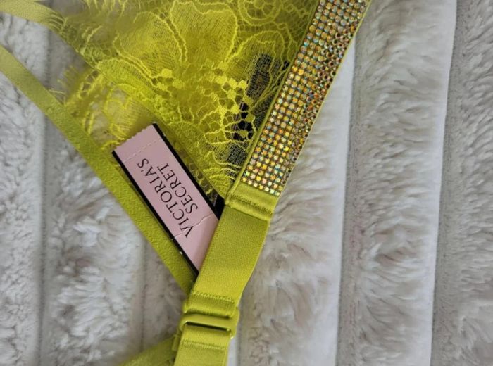 Porte jartelle  sexy Victoria's  secret  XS/S  Neuf  avec etiquette - photo numéro 5
