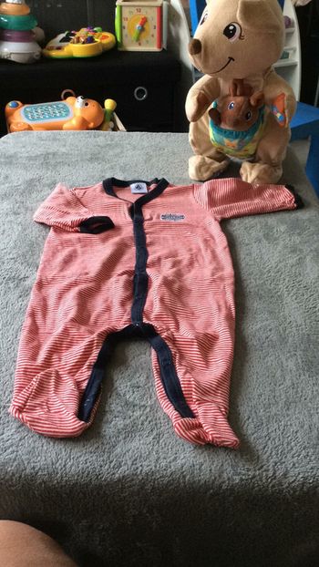 Pyjama rayé petit bateau