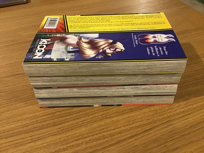 Lot 4 manga My Hero Academia tomes livres Kioon shonen - photo numéro 4