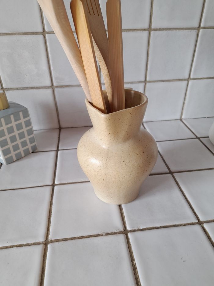 Pichet beige - photo numéro 4