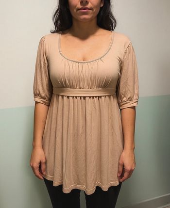 Haut femme taille empire large taille M beige crème