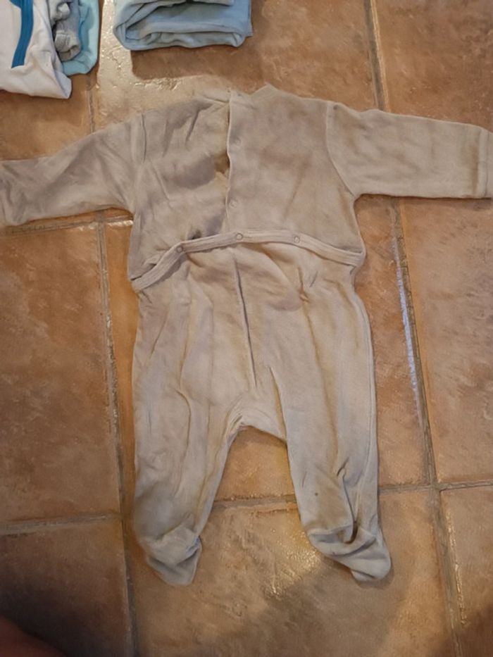 Pyjama garçon 3 MOIS - photo numéro 2