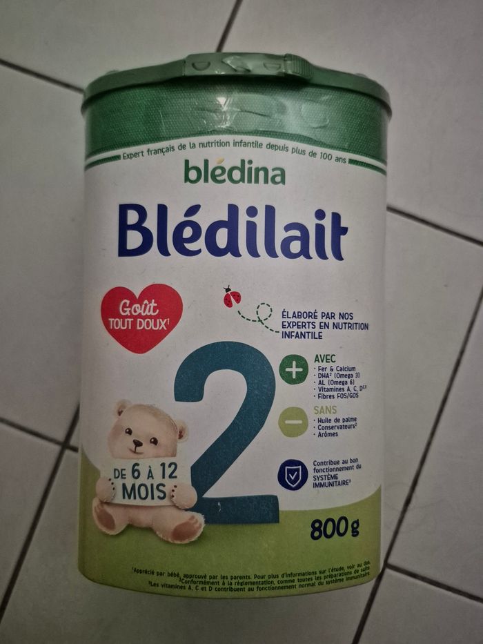 Lait 2eme age blédilait neuf
