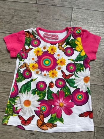Tshirt Desigual 18 mois motif fleurs marguerite papillon 