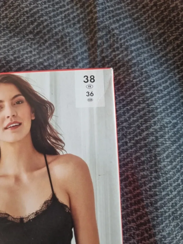 Nuisette en satin - photo numéro 2