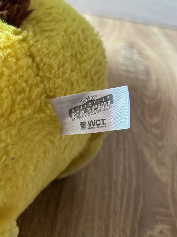 Peluche Pikachu “Détective Pikachu” / Film 2019 / Officielle / Très bon état / Pokémon - photo numéro 4