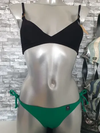 Maillot de bain depareillé Taille 34 haut et bas