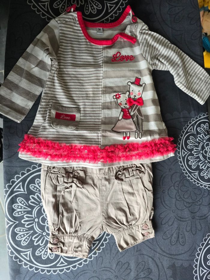 Ensemble pull et pantacourt marron 3 mois
