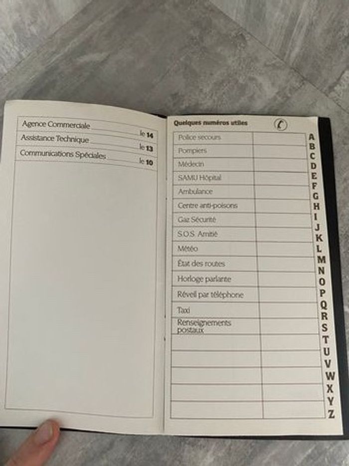 Lot de guide et répertoire PTT et télécom - photo numéro 5