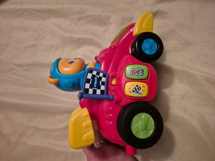 Voiture rallye vtech - photo numéro 2