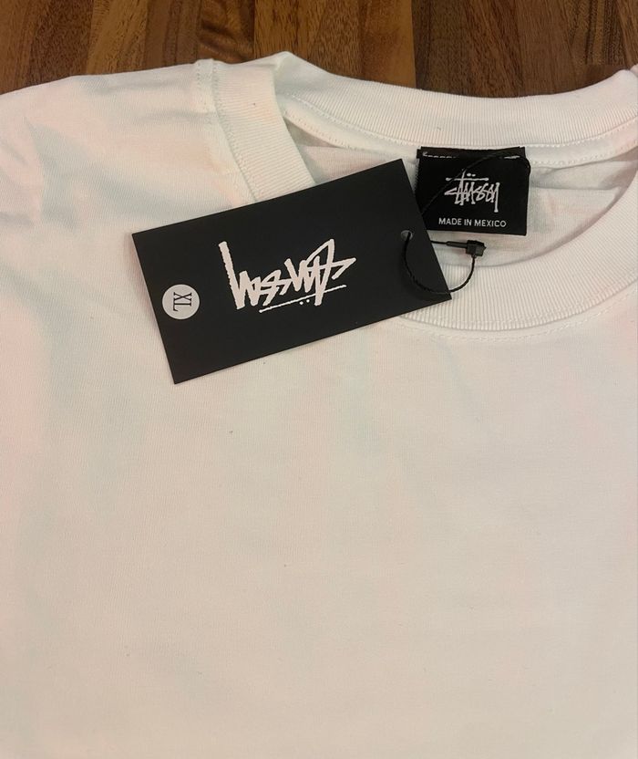 Tee shirt stüssy - photo numéro 3