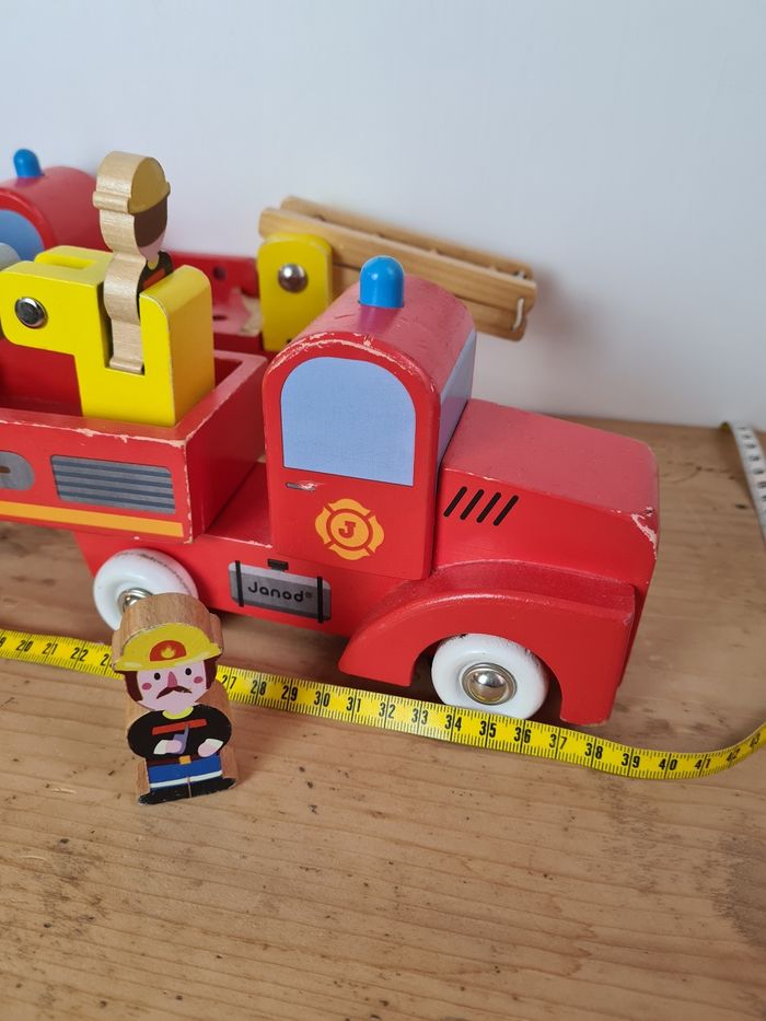 Lot 2 camions pompier bois Janod - photo numéro 2