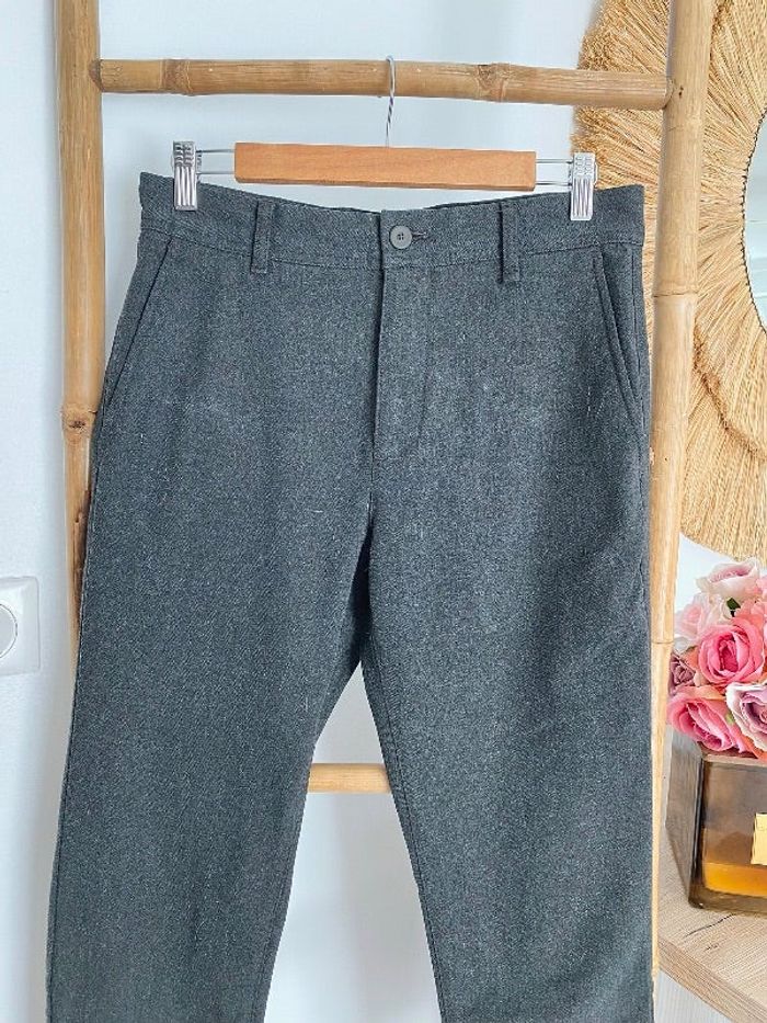 Chino gris Zara
