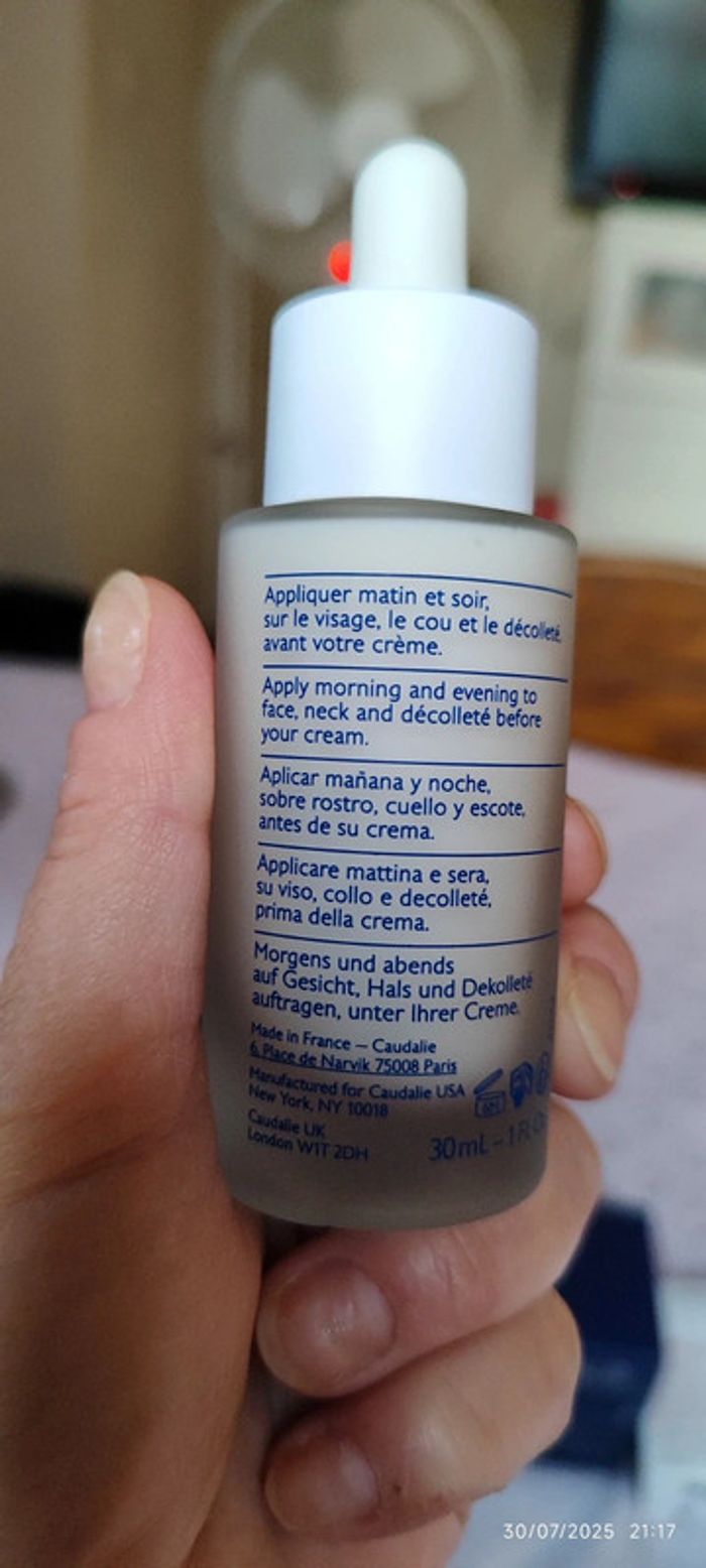 Caudalie Vinoperfect
Sérum Éclat Anti-Taches à la Viniférine (alternative à la Vitamine C) 30 ml - photo numéro 4