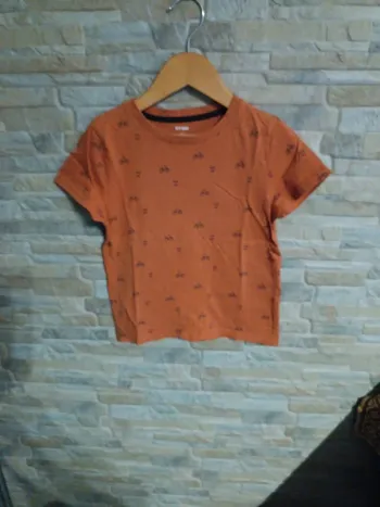 T-shirt brique Kiabi 6A