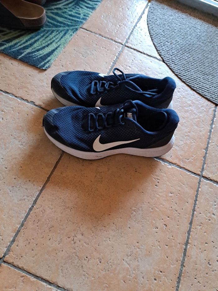 Baskets Nike - photo numéro 2