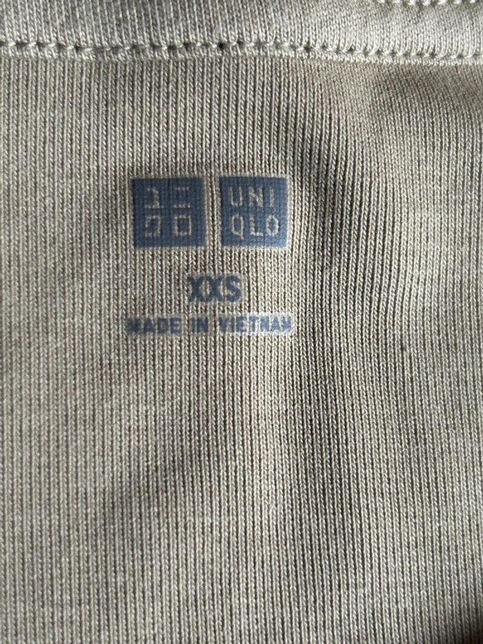 Haut manches longues Uniqlo XXS neuf #uniqlo #uniqloxxs - photo numéro 2