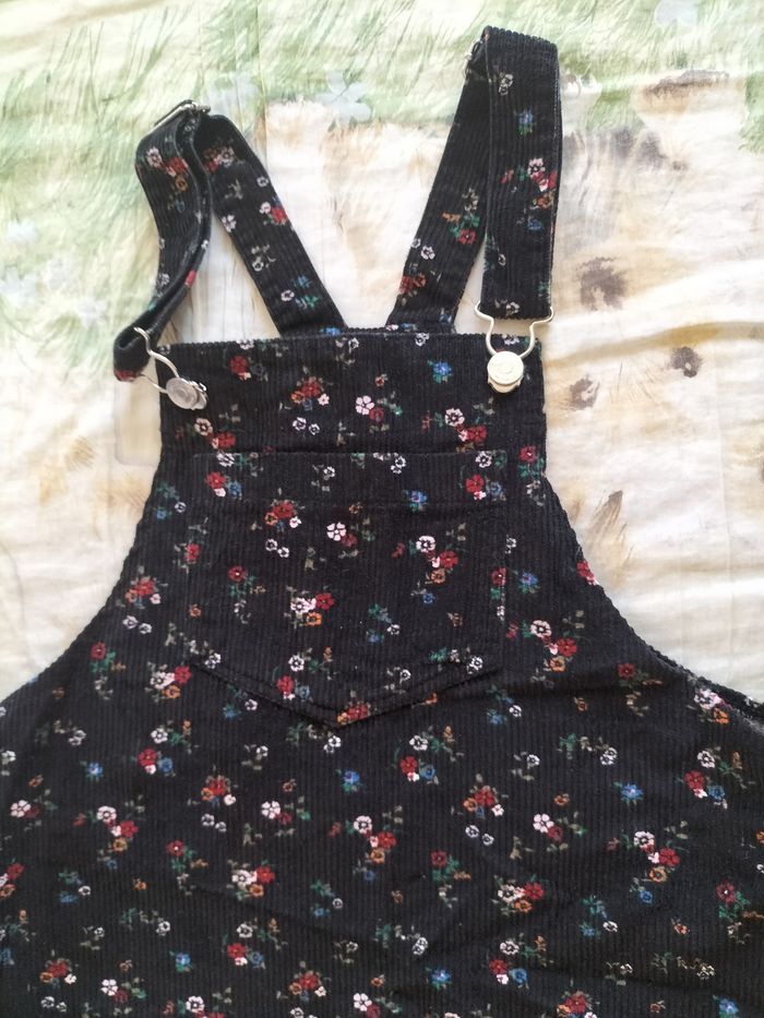 Robe Jennyfer - photo numéro 2