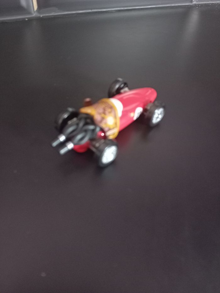 Voiture cars mère Francesco - photo numéro 2