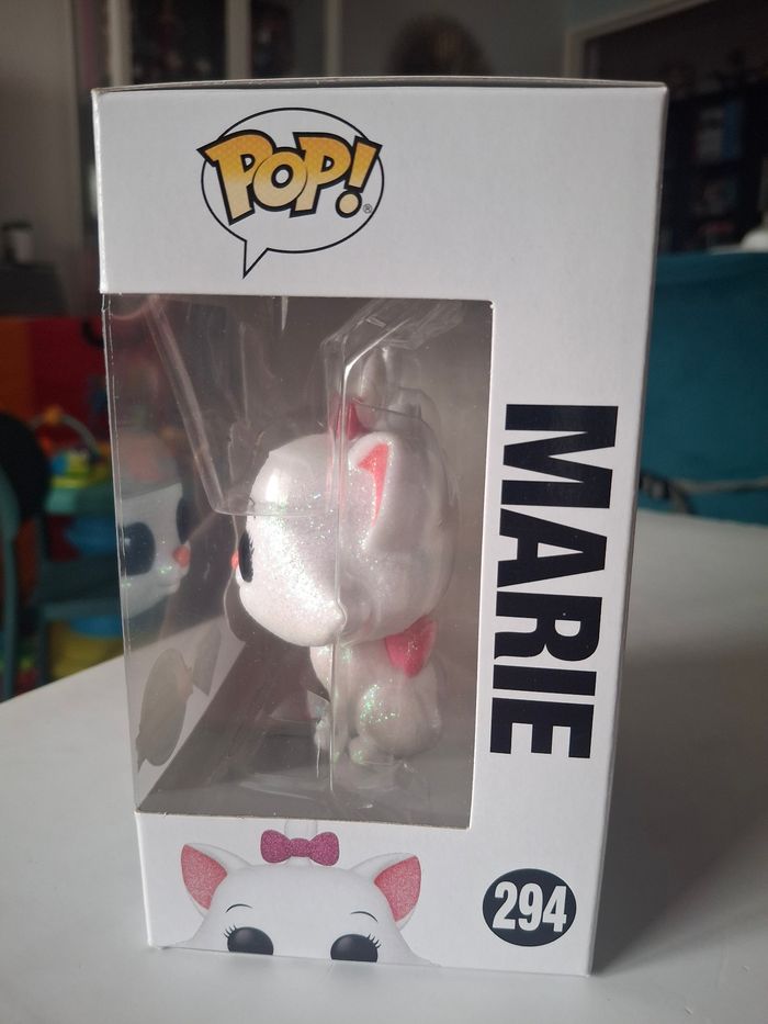 Funko pop Marie spécial edition diamond aristocats - photo numéro 2