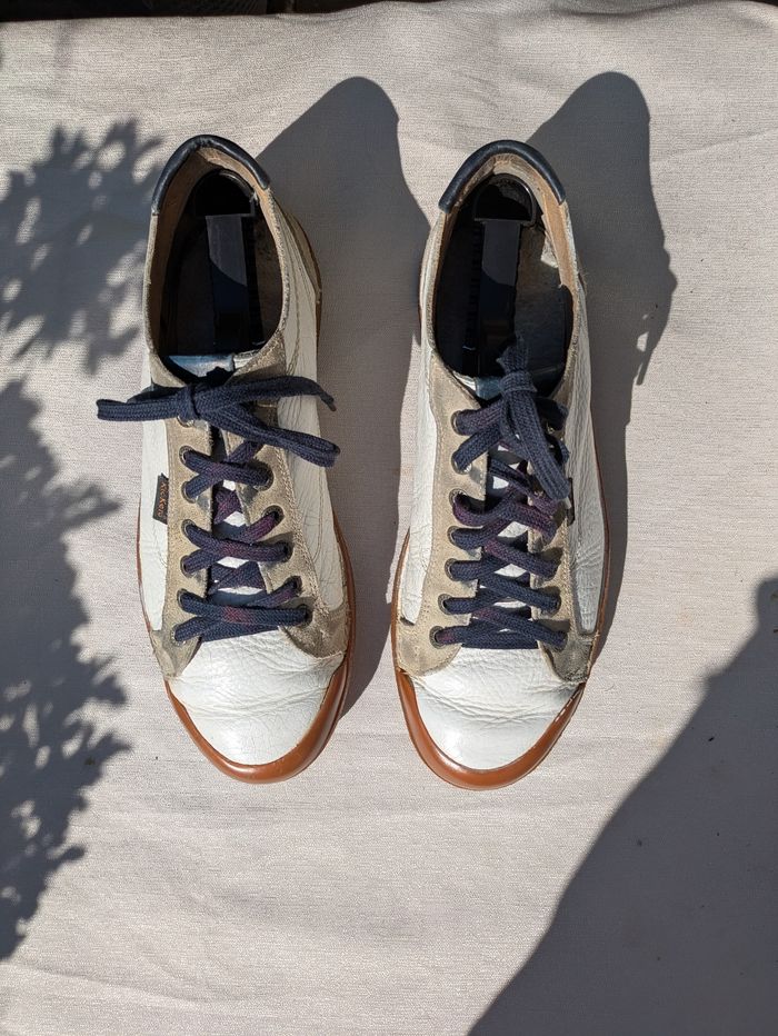 Baskets basses cuir  kickers 42 - photo numéro 2
