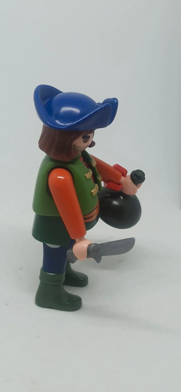 Homme pirate borgne avec bouteille et couteau playmobil - photo numéro 3