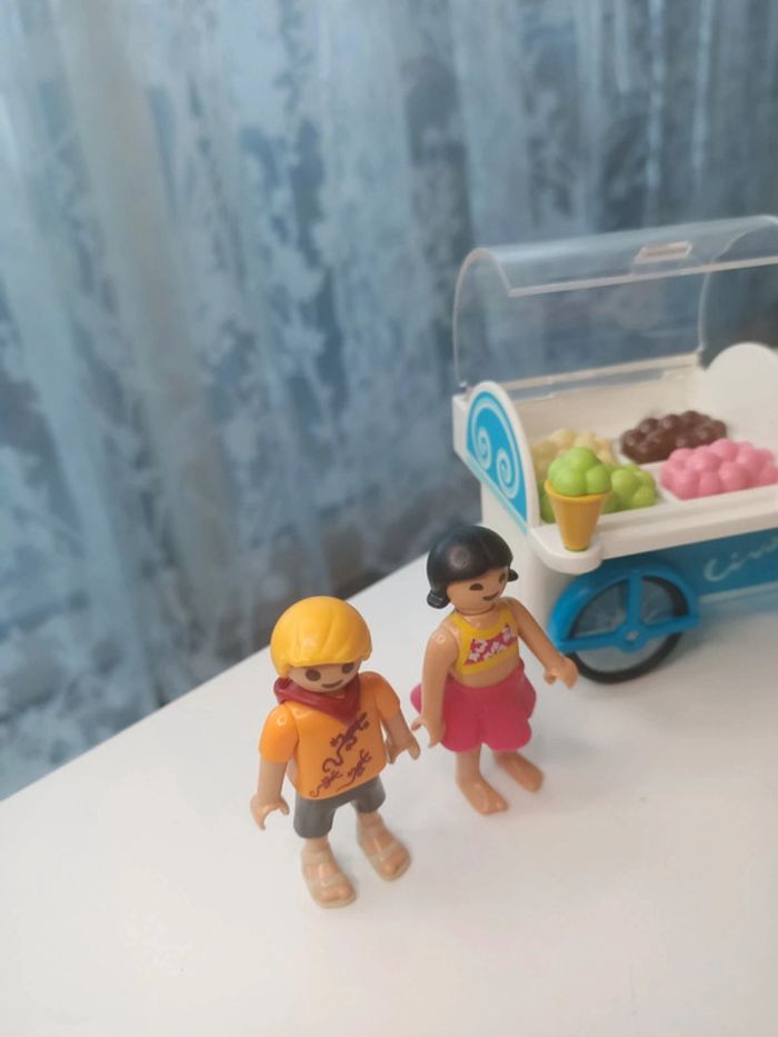 Playmobil le glacier avec 2 enfants - photo numéro 2