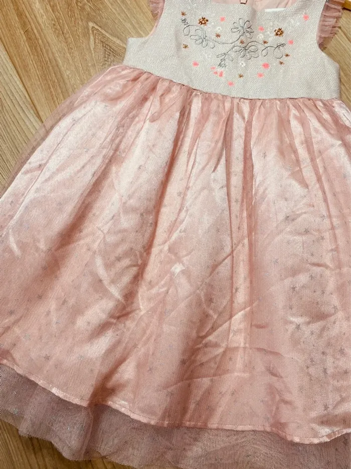 Taille 3 ans robe de cérémonie fille Orchestra rose pâle argenté * tulle étoiles broderie * 🩷 - photo numéro 3