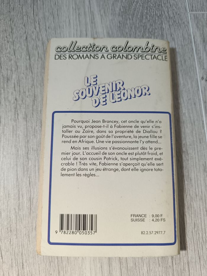 Livre collection Colombine - photo numéro 2