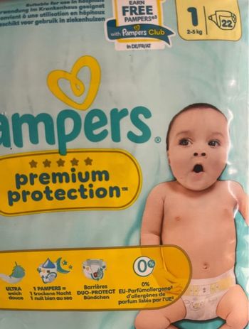 4 paquets couches taille 1 Pampers