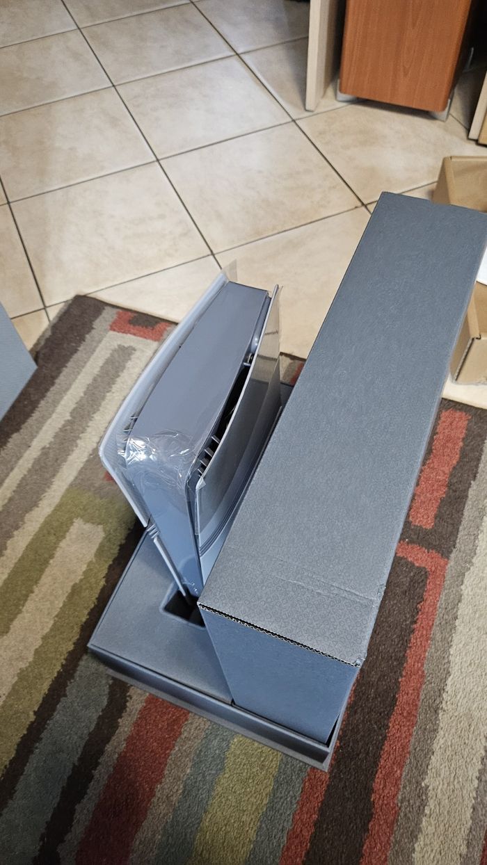 PS5 Pro 30e anniversaire + lecteur de disque - photo numéro 9