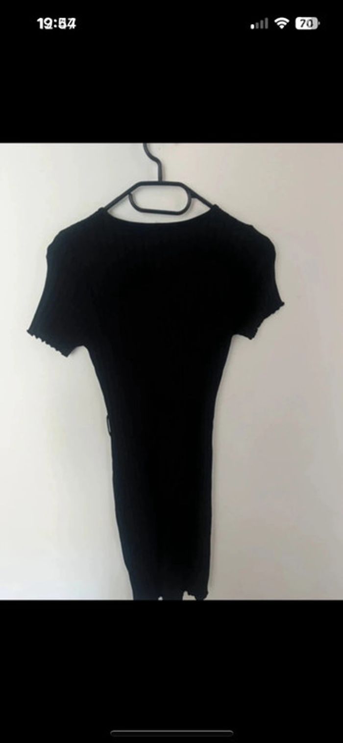 Robe noire chic rentrée – Boutons dorés – Taille M/L - photo numéro 2