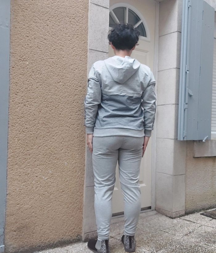 Ensemble neuf s/m - photo numéro 4