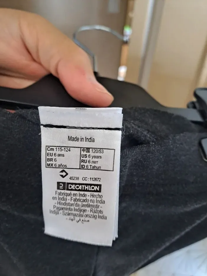 Tenue chaude grise tbe à mettre ss vêtements activité extérieure hiver garçon décathlon 6 ans - photo numéro 6