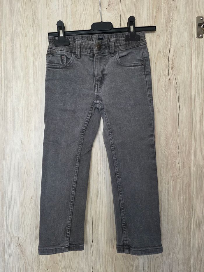 JEANS GARÇON 👦 SLIM ELASTHANNE KIABI TAILLE 4ANS  COULEUR GRIS