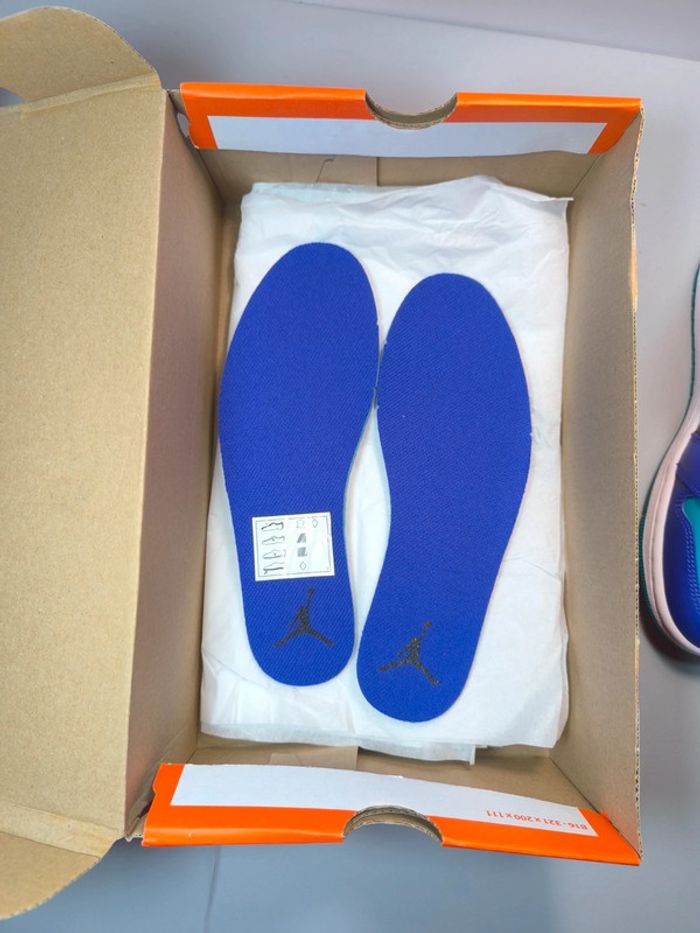 Baskets Jordan one mid black grape violette pointure 37.5 neuves avec boîte - photo numéro 11