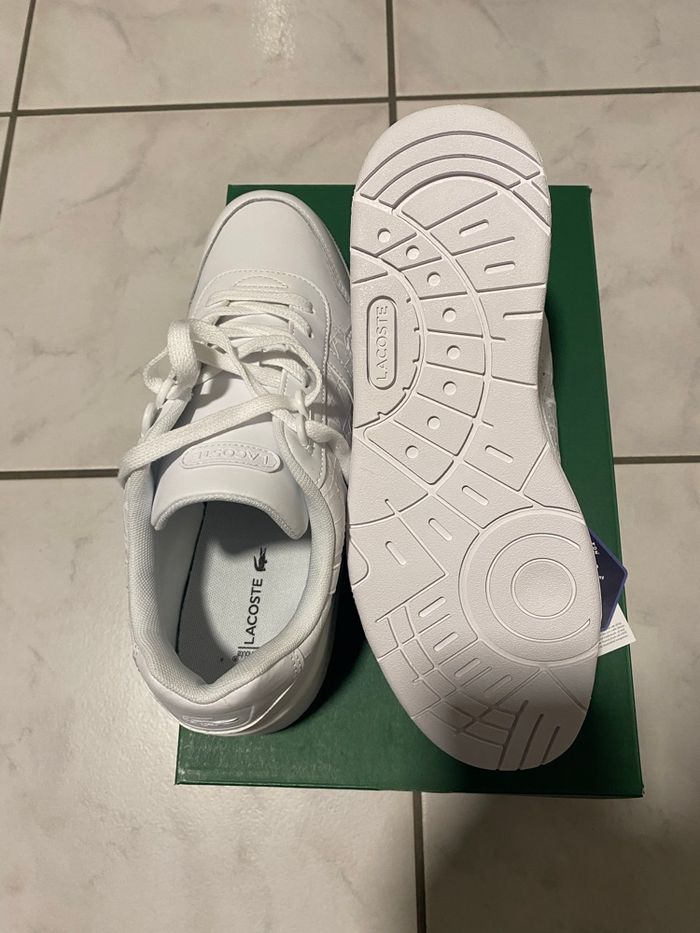 Sneakers  Lacoste originale - photo numéro 2