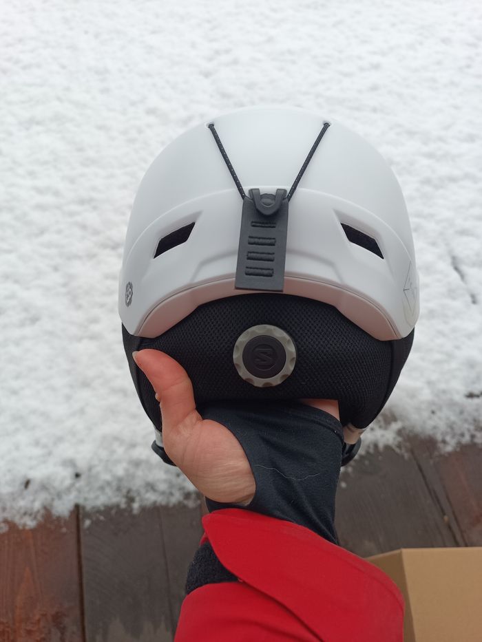 Casque de ski Salomon neuf - photo numéro 4