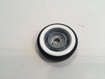 Roue jante pneu pièce détachée miniature Peugeot 203 1954 Solido 1/18 #A36