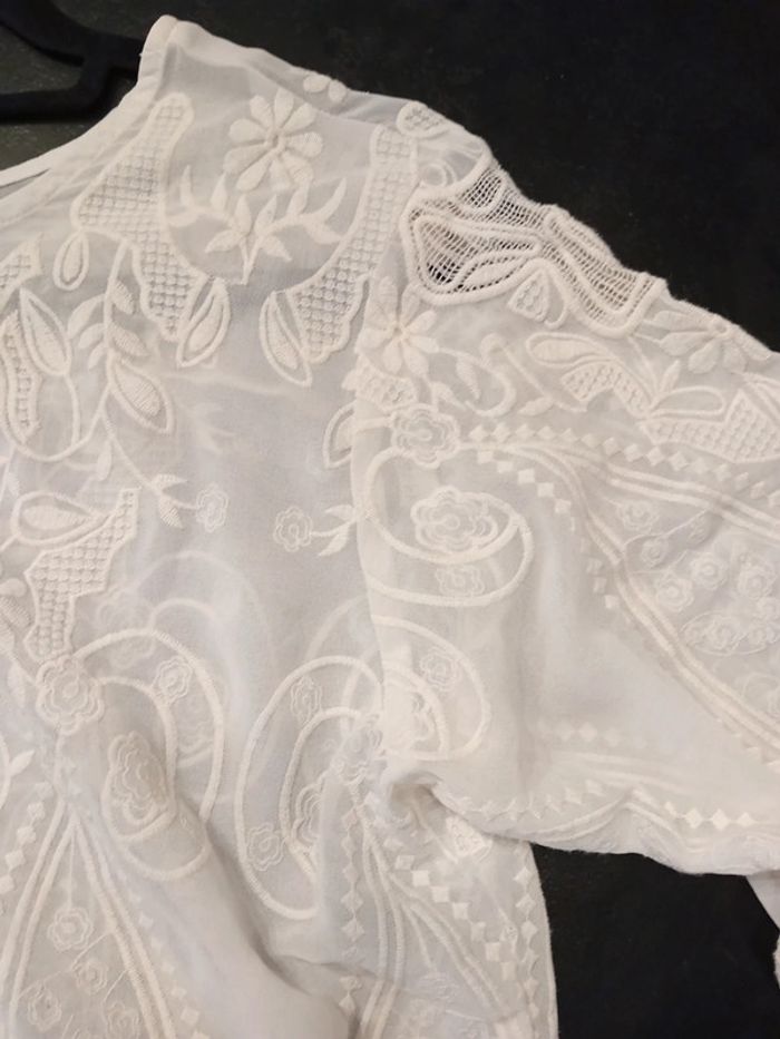 Haut Blanc Brodé Zara - photo numéro 7