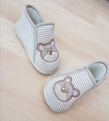 chaussons bébé