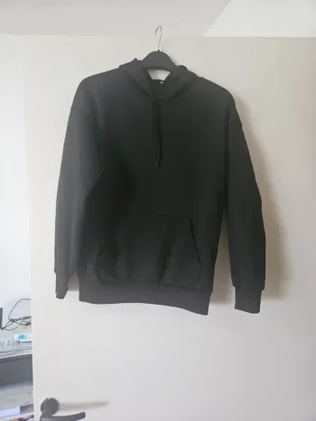 Pull capuche