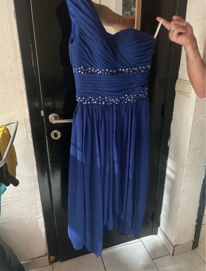 Robe de soirée - photo numéro 2