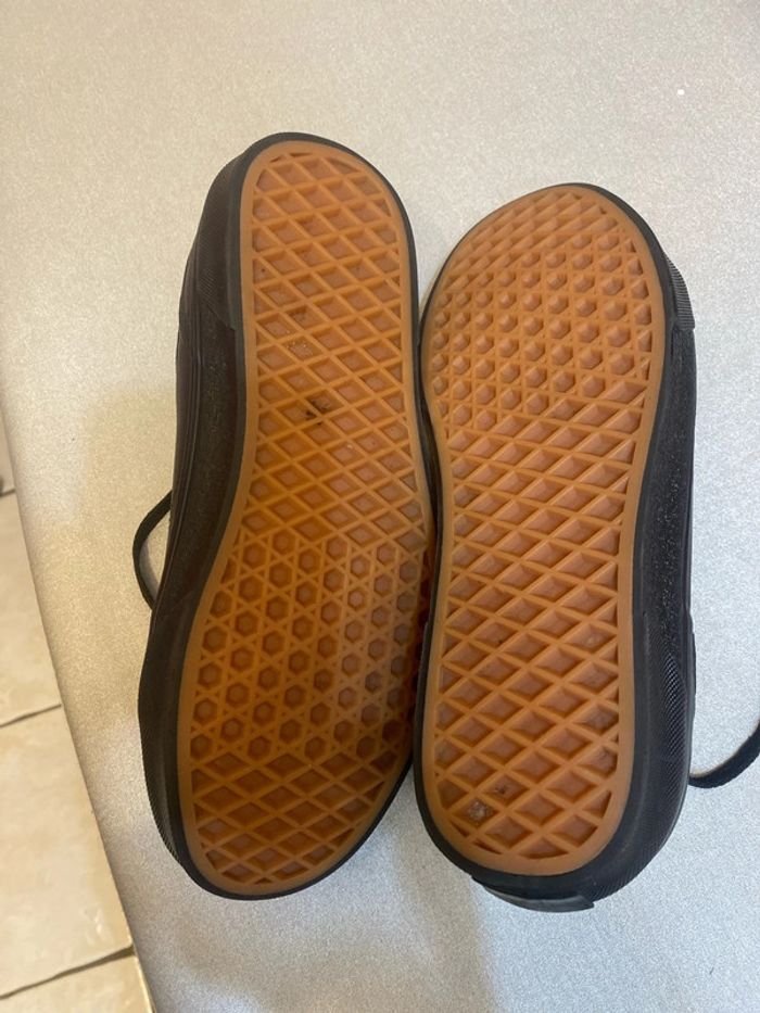 Baskets noires Vans taille 38,5 - n30h - photo numéro 4
