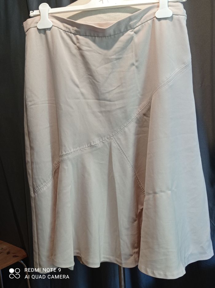 Jupe beige de chez Daxon taille 48 réf 262 P13 - photo numéro 2