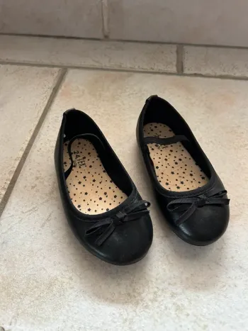 Ballerines noires Tex taille 24 état neuf