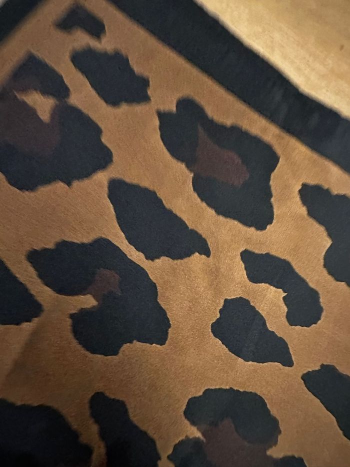 Châle / foulard / accessoire pour cheveux ou sac - photo numéro 2