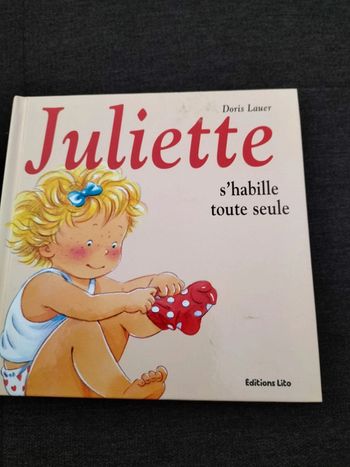 Livre 'juliette s'habille toute seule'