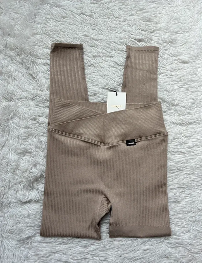 Legging Stronger - photo numéro 3