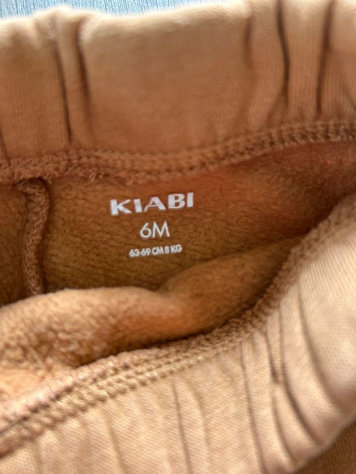 Ensemble chill 6 mois - photo numéro 3